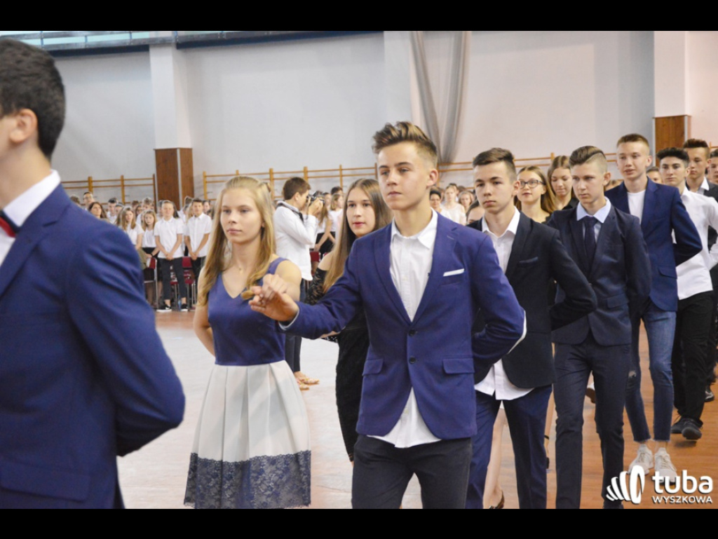 Nadeszły wakacje...  Uczniowie SP nr 5 i Gimnazjum nr 1 zakończyli rok szkolny 2018/ 2019