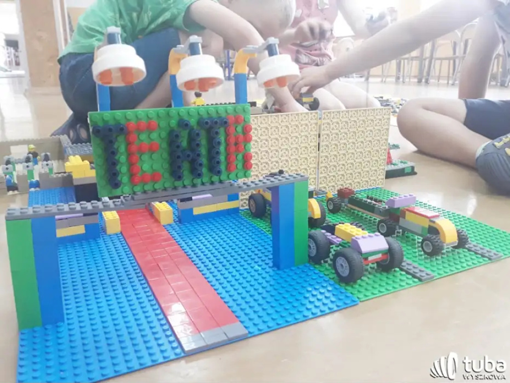 Wakacje z EDUKIDO - zabawa i rozwój z klockami LEGO