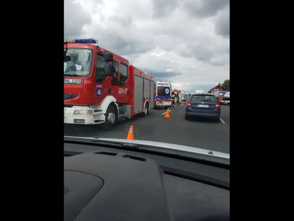 Wypadek na obwodnicy Marek. Utrudniony ruch w stronę Wyszkowa