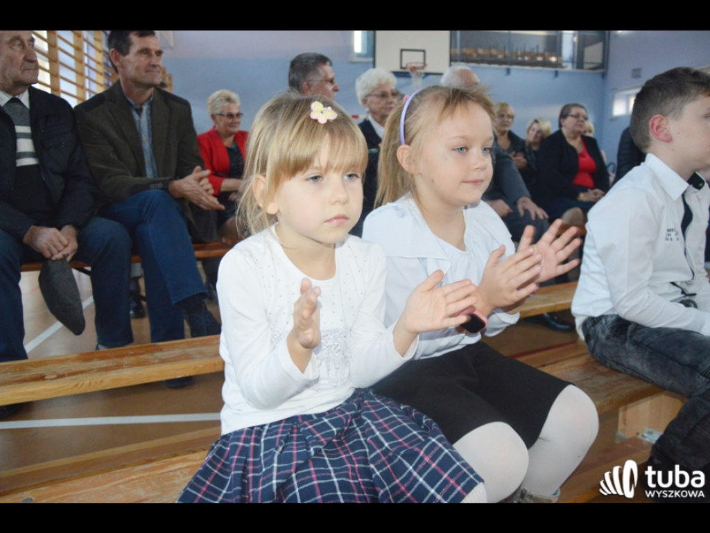 Wieczornica patriotyczna w SP w Trzciance