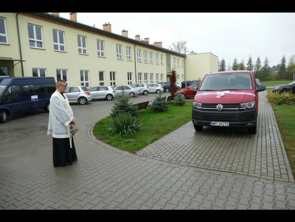 Ścieżka edukacyjna i nowy samochód dla Ośrodka Szkolno-Wychowawczego