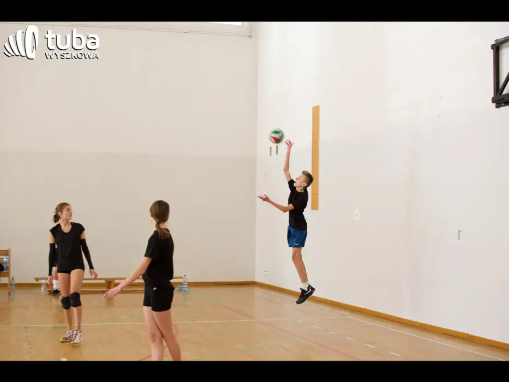 „Czosnki” na podium. Jesienny piknik sportowy za nami
