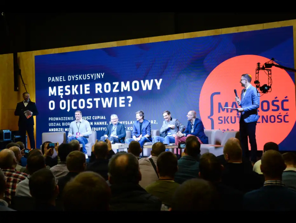 Wyszkowska reprezentacja ojców na międzynarodowym spotkaniu w Łochowie