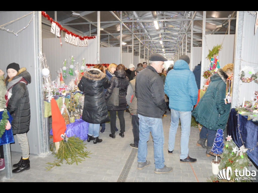 Jarmark Bożonarodzeniowy w nowej hali targowej w Somiance (video)