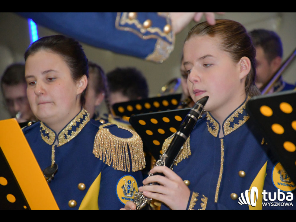 W świątecznym nastroju z Młodzieżową Orkiestrą Dętą (video)