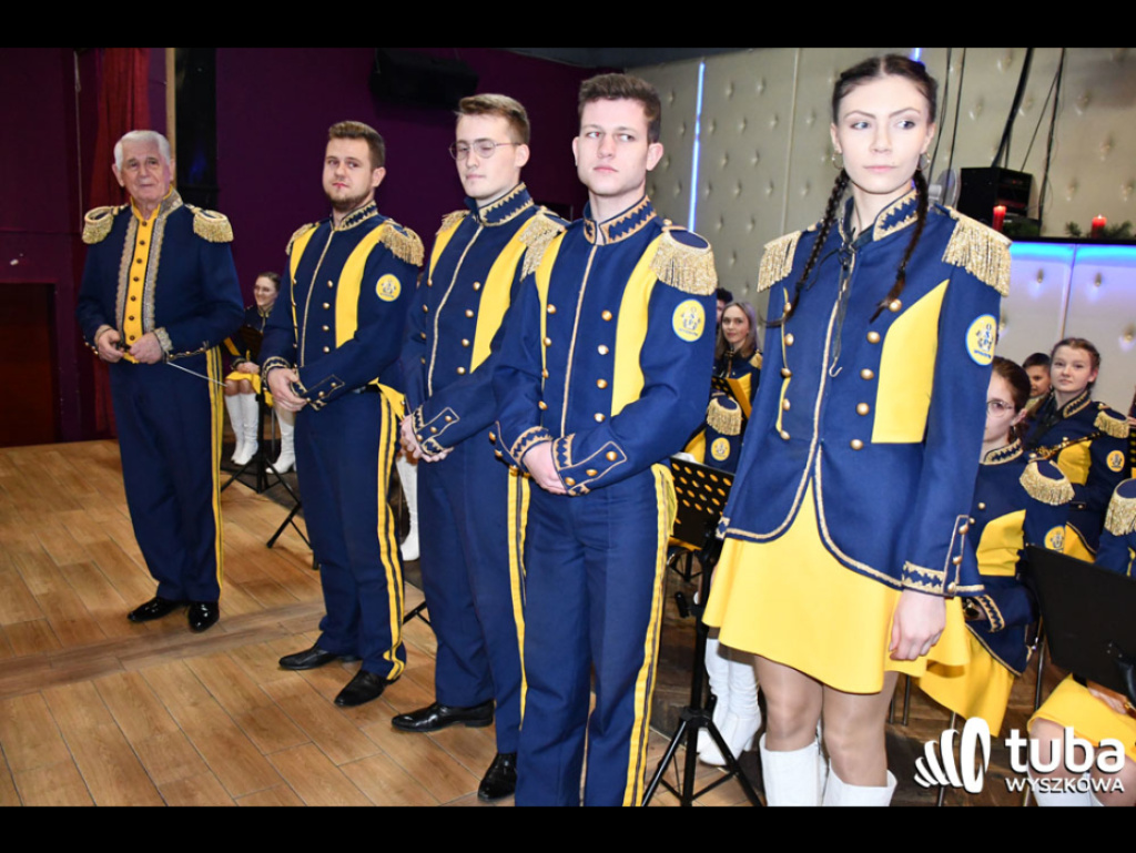 W świątecznym nastroju z Młodzieżową Orkiestrą Dętą (video)