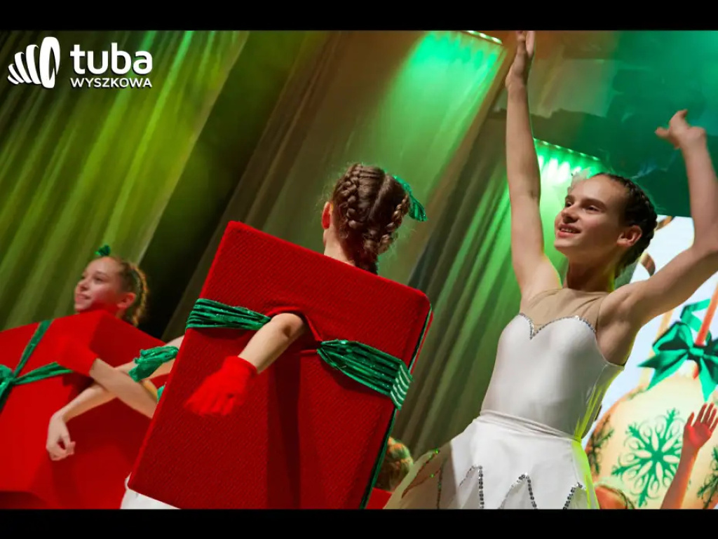 „sNOw WAY! Świąteczne show Sylaby
