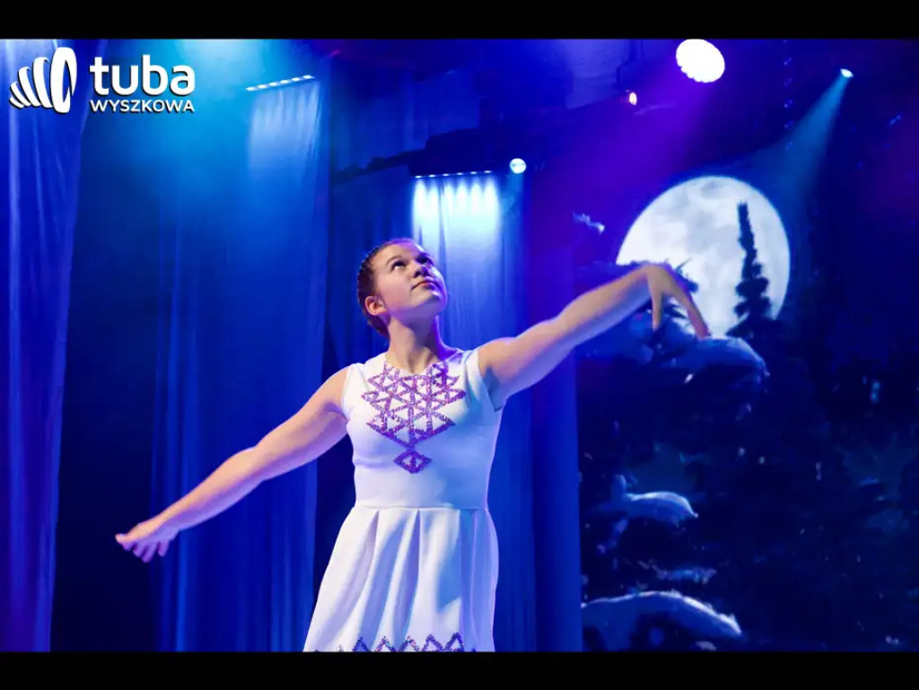„sNOw WAY! Świąteczne show Sylaby