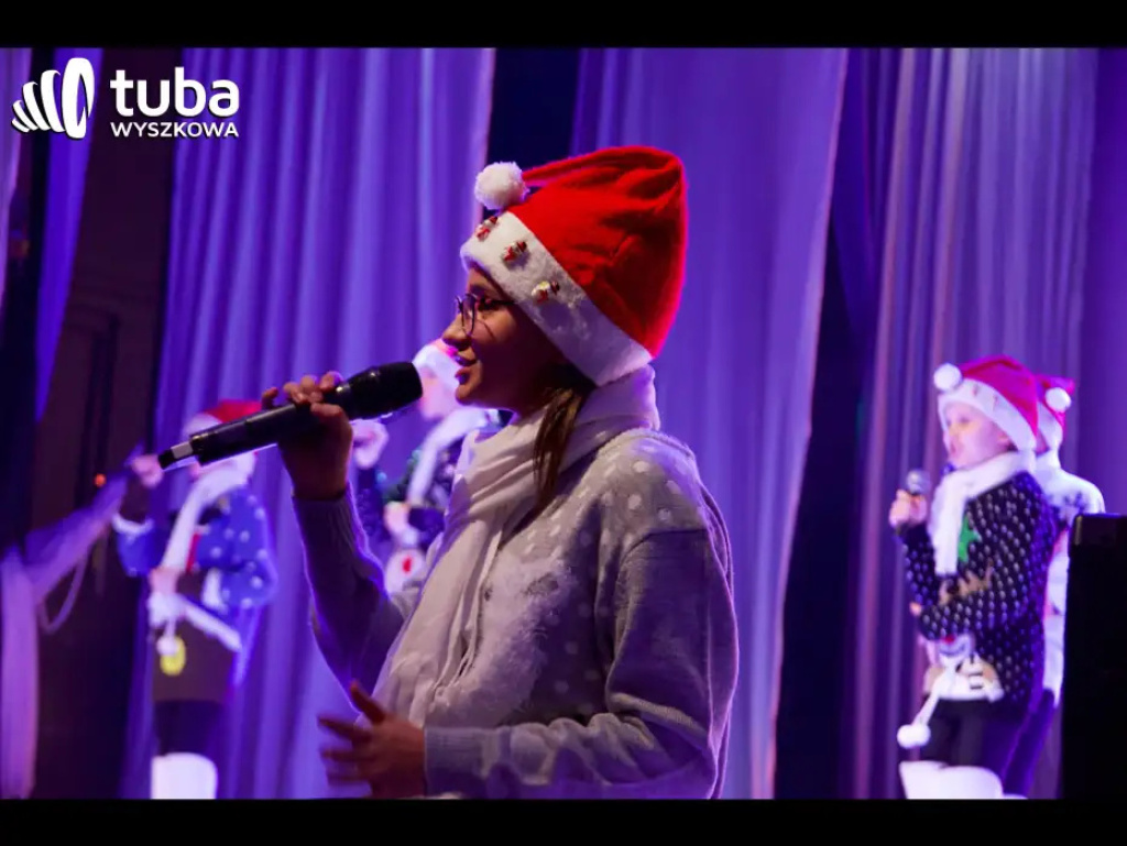 „sNOw WAY! Świąteczne show Sylaby