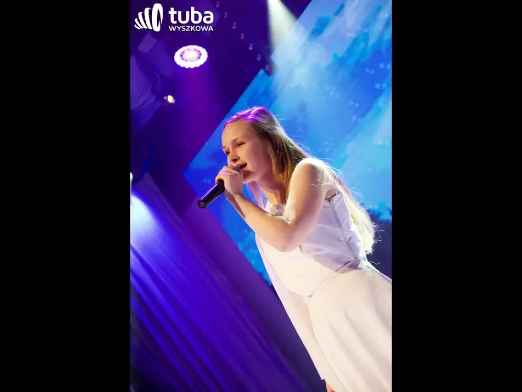 „sNOw WAY! Świąteczne show Sylaby
