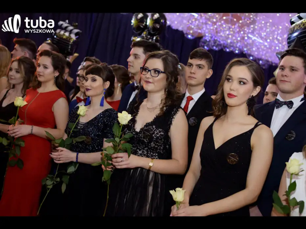 Na sto dni przed rozdaniem maturalnych Oskarów... Studniówka w I LO w Wyszkowie (video)