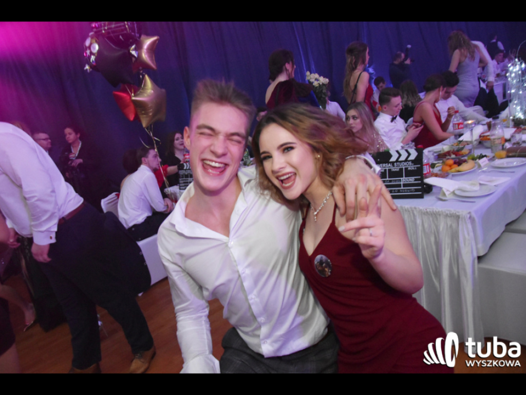 Na sto dni przed rozdaniem maturalnych Oskarów... Studniówka w I LO w Wyszkowie (video)