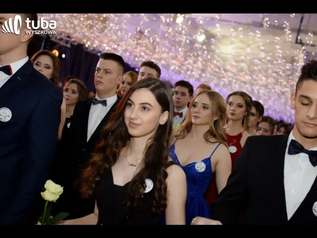 Na sto dni przed rozdaniem maturalnych Oskarów... Studniówka w I LO w Wyszkowie (video)