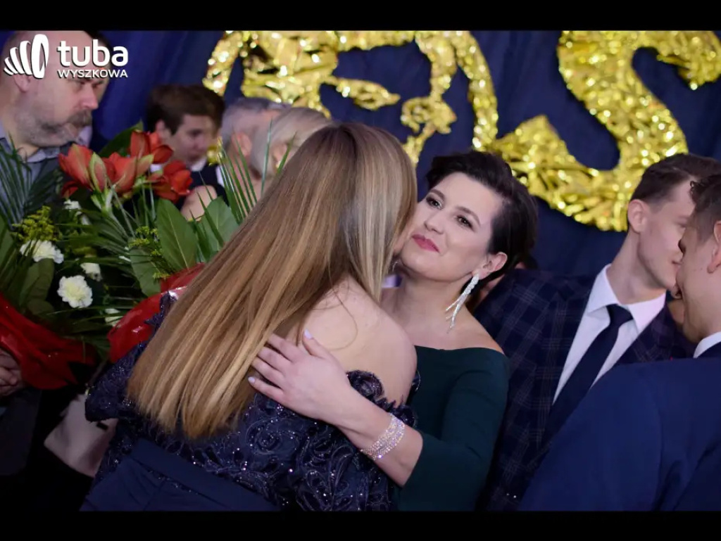 Na sto dni przed rozdaniem maturalnych Oskarów... Studniówka w I LO w Wyszkowie (video)