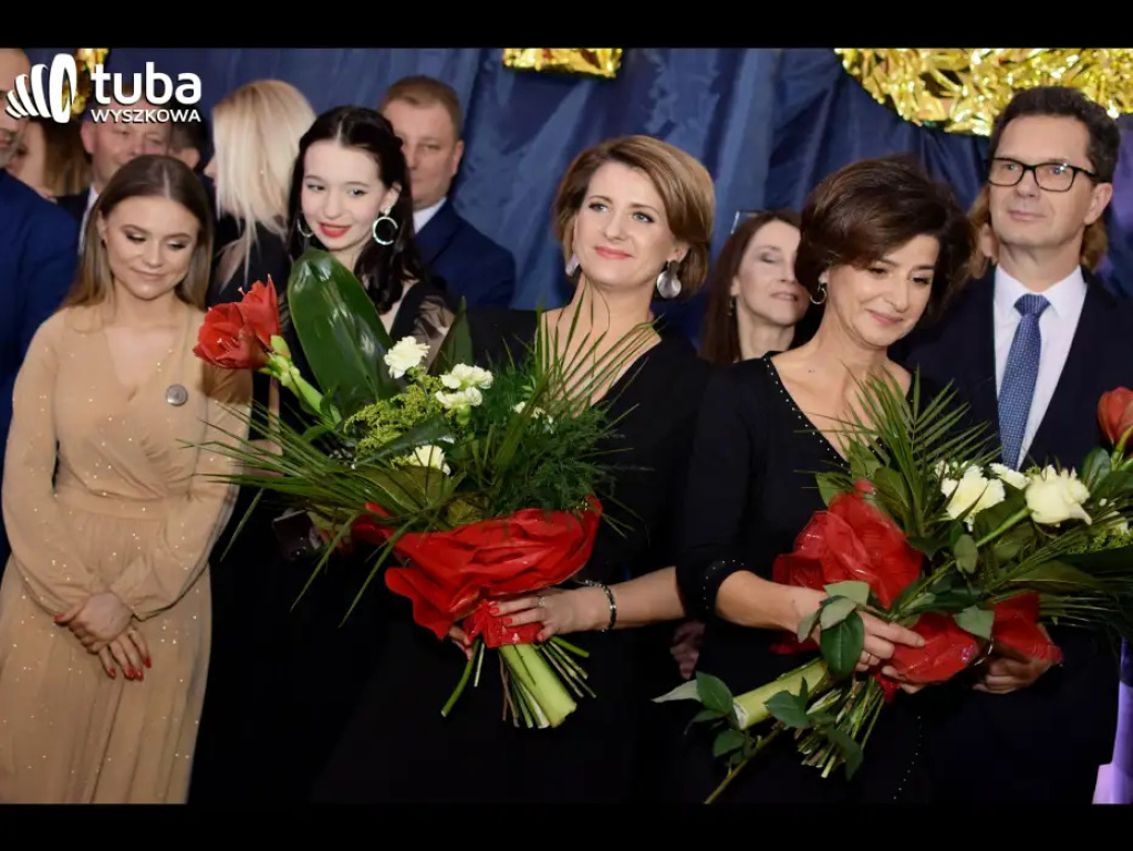 Na sto dni przed rozdaniem maturalnych Oskarów... Studniówka w I LO w Wyszkowie (video)