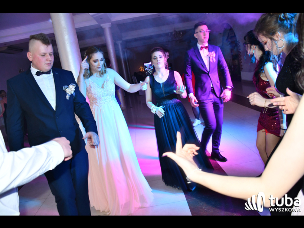 Aby ta noc była niezapomniana... Studniówka IV LO w Wyszkowie (video)