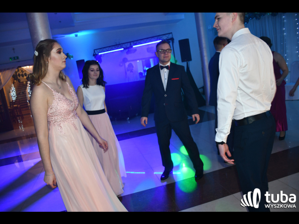 Aby ta noc była niezapomniana... Studniówka IV LO w Wyszkowie (video)