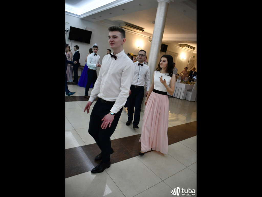 Aby ta noc była niezapomniana... Studniówka IV LO w Wyszkowie (video)