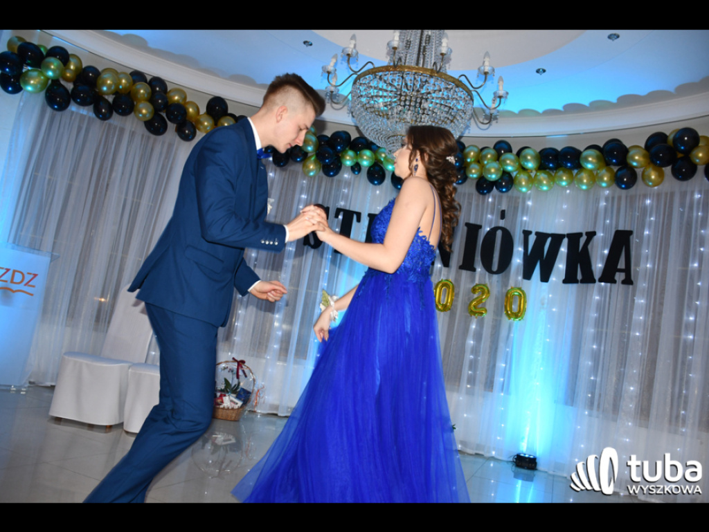 Aby ta noc była niezapomniana... Studniówka IV LO w Wyszkowie (video)