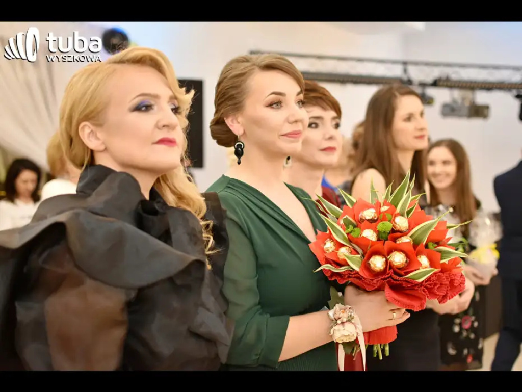 Aby ta noc była niezapomniana... Studniówka IV LO w Wyszkowie (video)