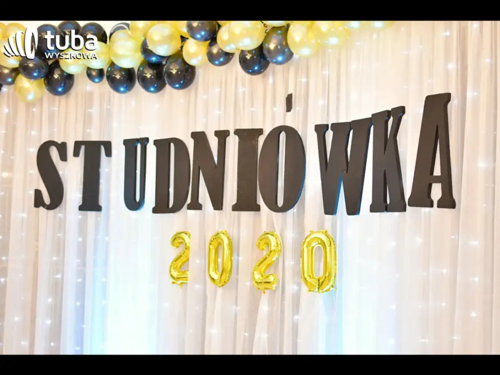 Aby ta noc była niezapomniana... Studniówka IV LO w Wyszkowie (video)