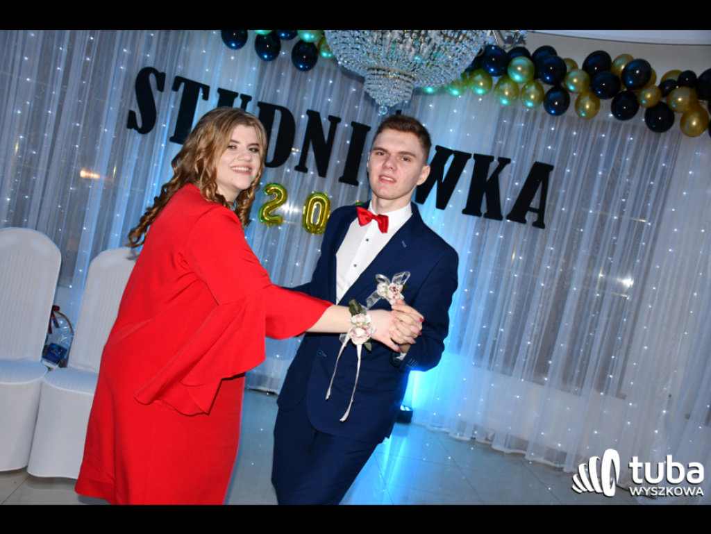 Aby ta noc była niezapomniana... Studniówka IV LO w Wyszkowie (video)