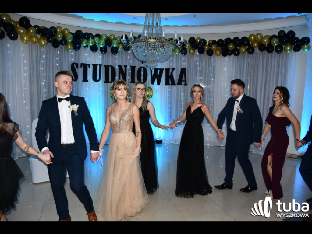 Aby ta noc była niezapomniana... Studniówka IV LO w Wyszkowie (video)