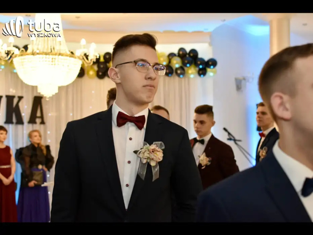 Aby ta noc była niezapomniana... Studniówka IV LO w Wyszkowie (video)