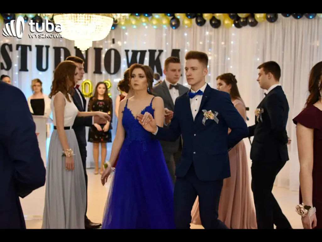 Aby ta noc była niezapomniana... Studniówka IV LO w Wyszkowie (video)