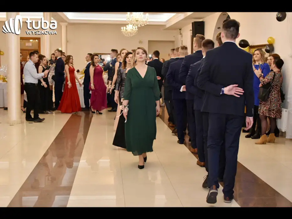 Aby ta noc była niezapomniana... Studniówka IV LO w Wyszkowie (video)