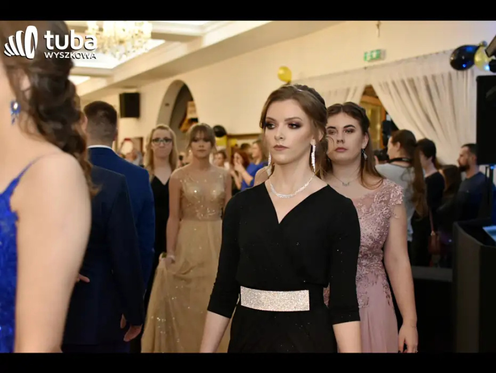 Aby ta noc była niezapomniana... Studniówka IV LO w Wyszkowie (video)