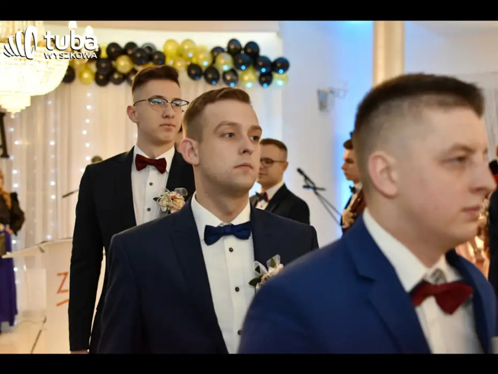 Aby ta noc była niezapomniana... Studniówka IV LO w Wyszkowie (video)