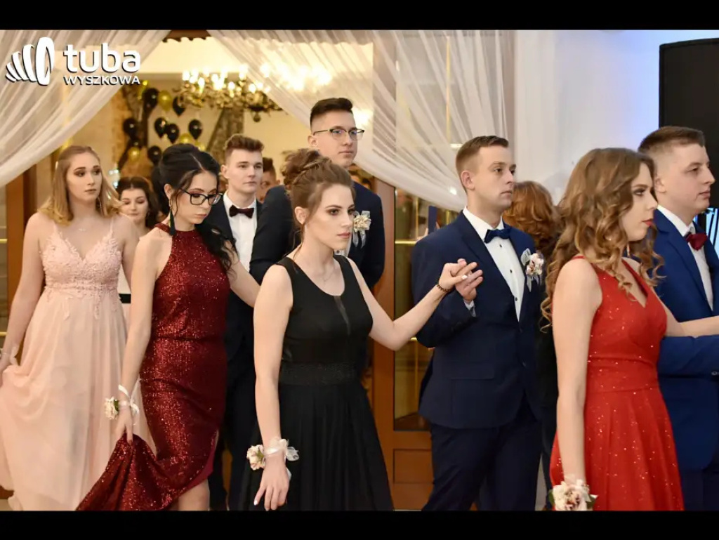 Aby ta noc była niezapomniana... Studniówka IV LO w Wyszkowie (video)