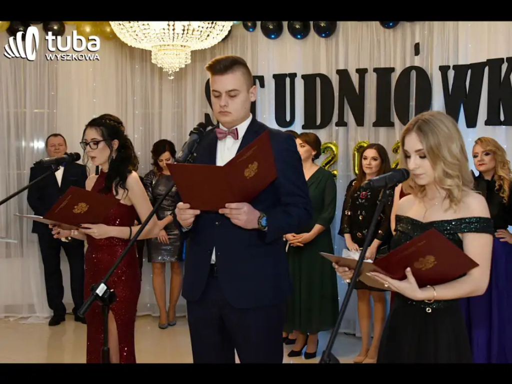 Aby ta noc była niezapomniana... Studniówka IV LO w Wyszkowie (video)