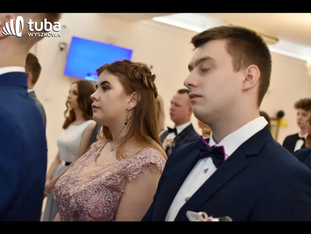 Aby ta noc była niezapomniana... Studniówka IV LO w Wyszkowie (video)