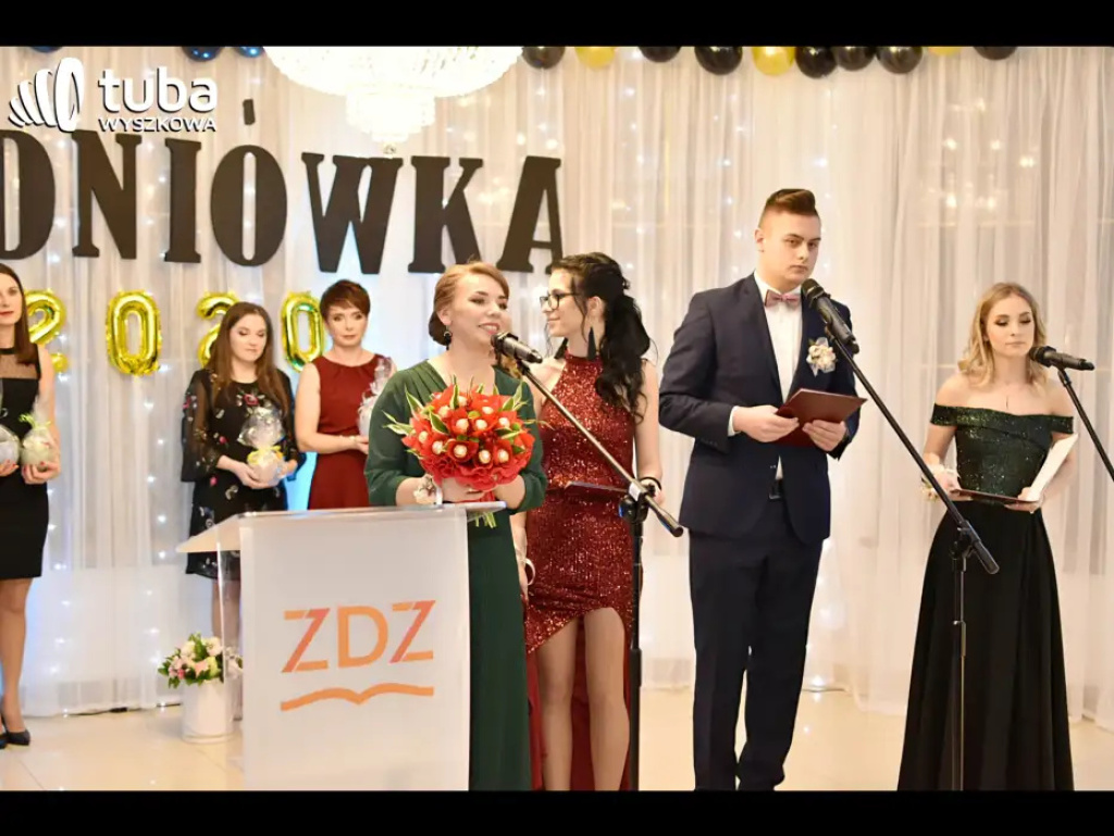 Aby ta noc była niezapomniana... Studniówka IV LO w Wyszkowie (video)