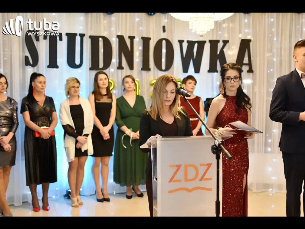 Aby ta noc była niezapomniana... Studniówka IV LO w Wyszkowie (video)