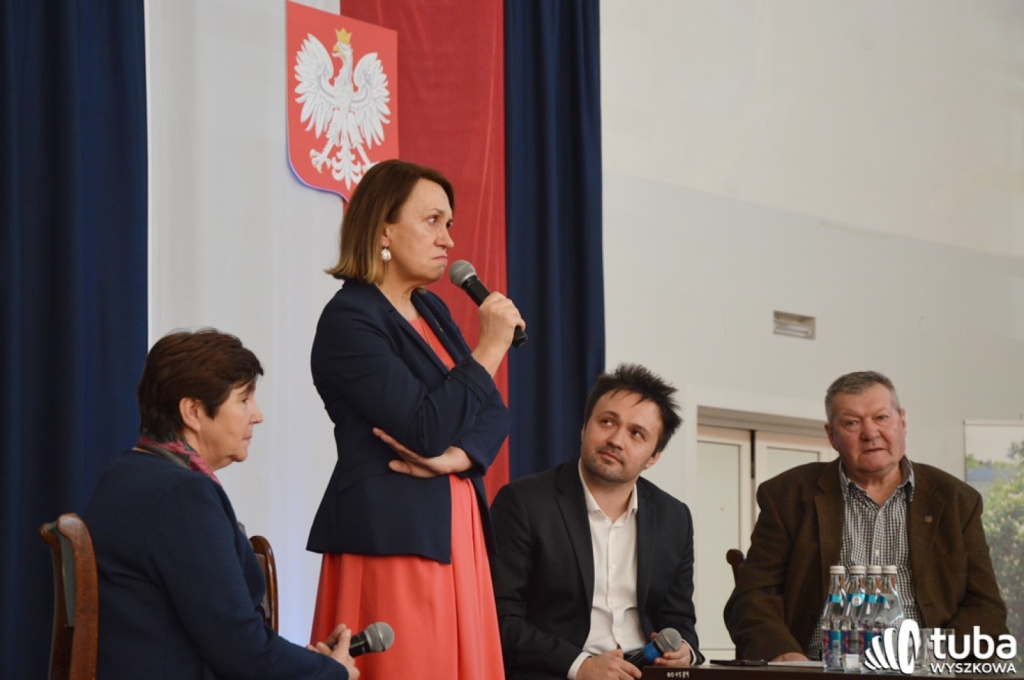 Młodzież z powiatu wyszkowskiego oddała hołd Żołnierzom Wyklętym