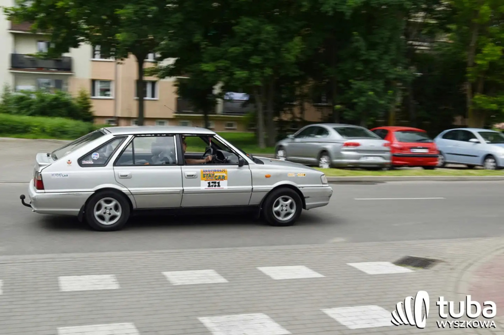 „STAY IN the CAR”. Wyszkowskie (i nie tylko) Złombole wyruszyły w trasę