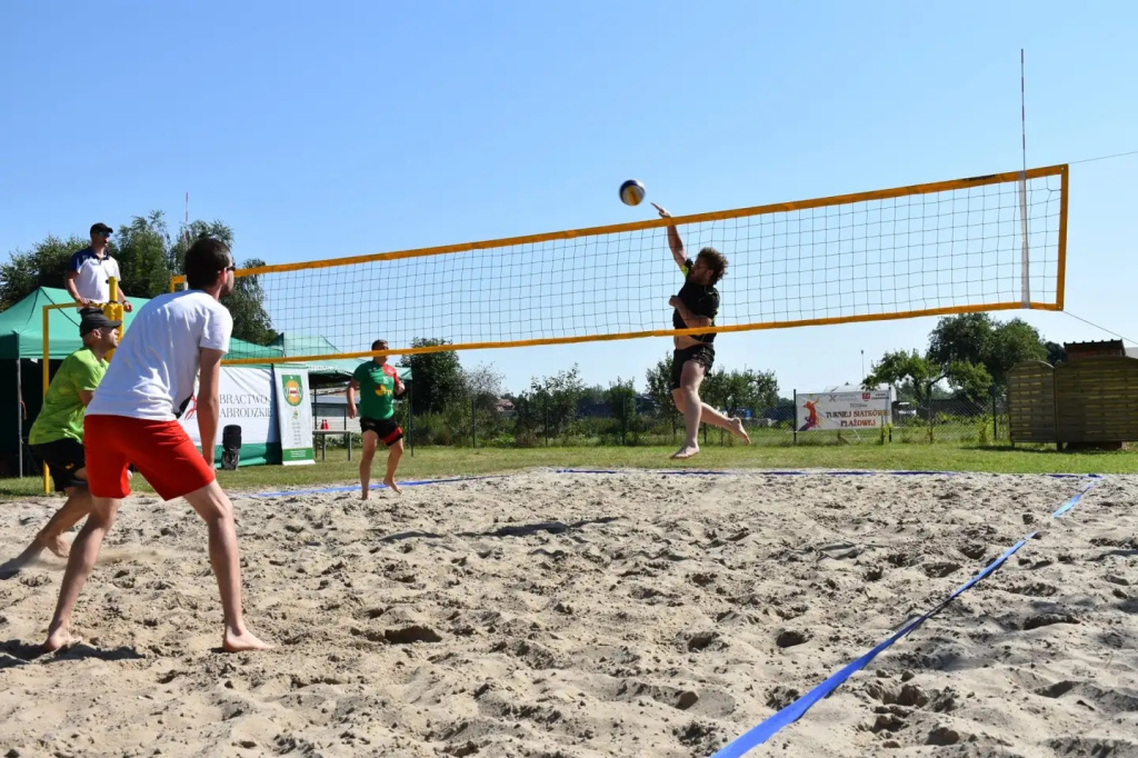 Kruk i Grzybowski zwycięzcami plażowego Grand Prix