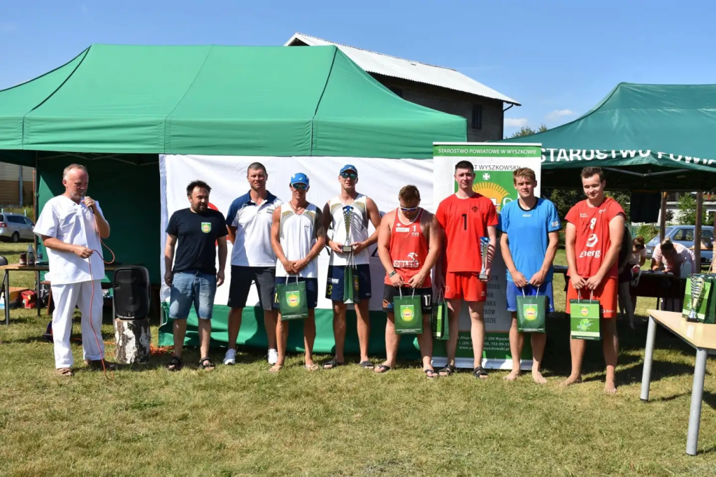 Kruk i Grzybowski zwycięzcami plażowego Grand Prix