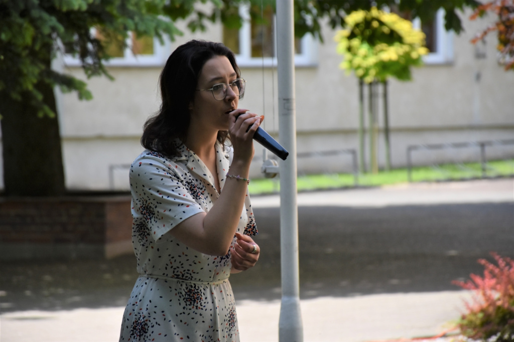 „Białe Kwiaty” - rozstrzygnięcie pod pierwszym w Polsce pomnikiem Norwida