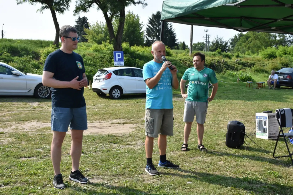 Pierwsza odsłona powiatowej siatkówki plażowej