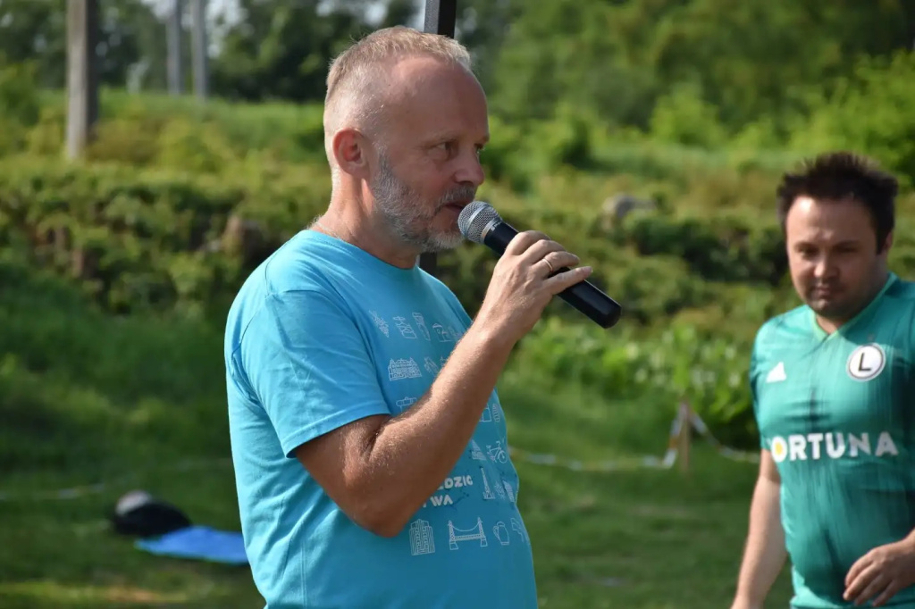 Pierwsza odsłona powiatowej siatkówki plażowej