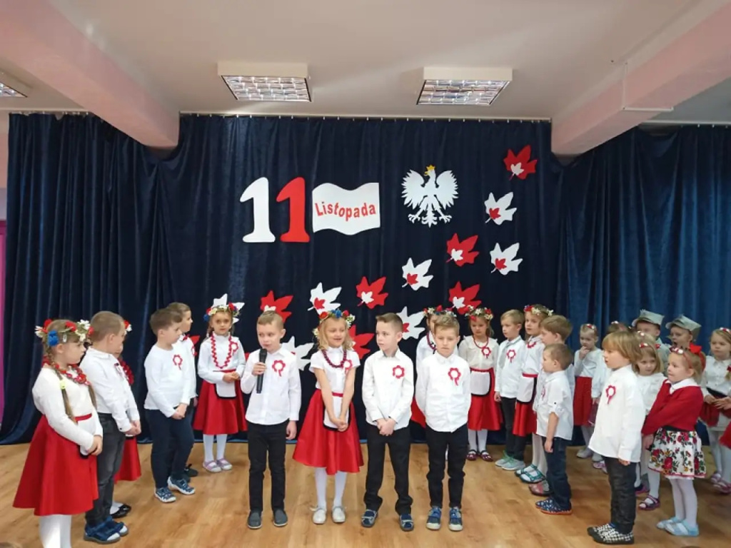 Akademia z okazji Święta Niepodległości w Przedszkolu nr 9