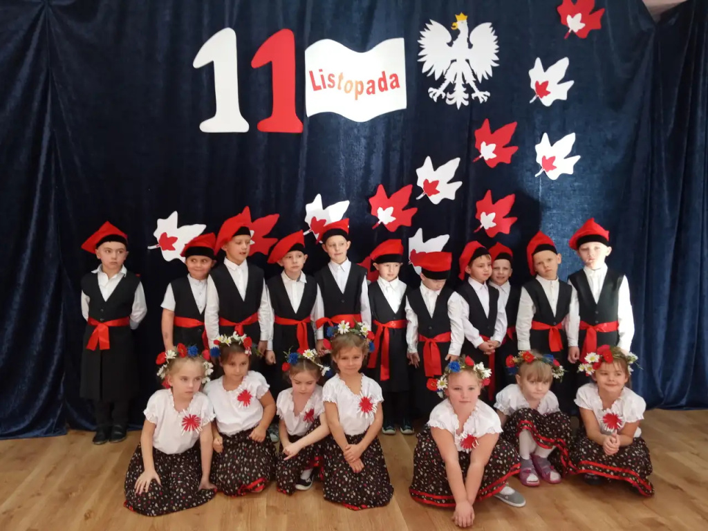 Akademia z okazji Święta Niepodległości w Przedszkolu nr 9