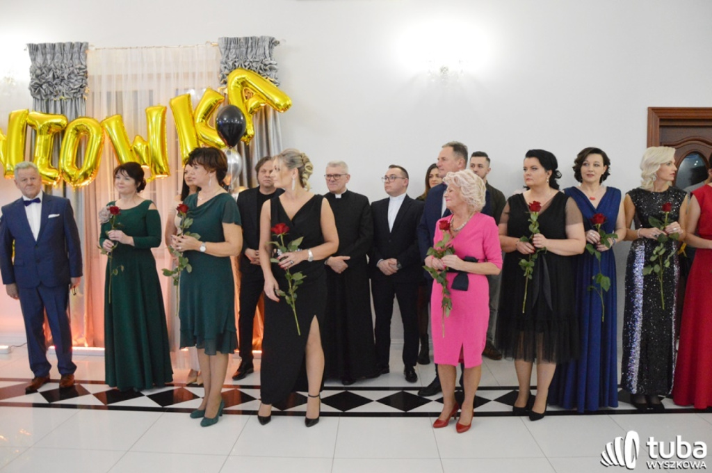„Bal na sto par”. Studniówka Zespołu Szkół nr 1 w Wyszkowie (VIDEO)