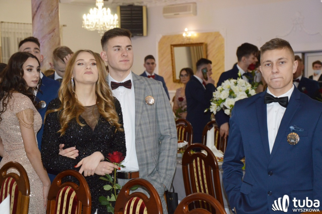 „Bal na sto par”. Studniówka Zespołu Szkół nr 1 w Wyszkowie (VIDEO)