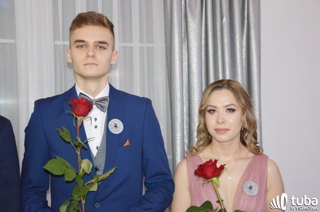 „Bal na sto par”. Studniówka Zespołu Szkół nr 1 w Wyszkowie (VIDEO)
