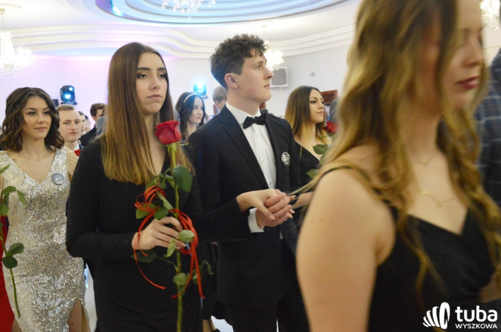 „Bal na sto par”. Studniówka Zespołu Szkół nr 1 w Wyszkowie (VIDEO)